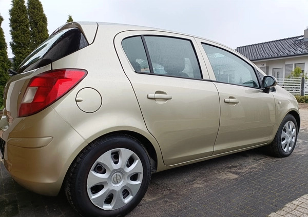 Opel Corsa cena 12900 przebieg: 139000, rok produkcji 2008 z Gniezno małe 137